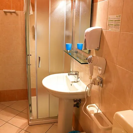 Hotel Smart *