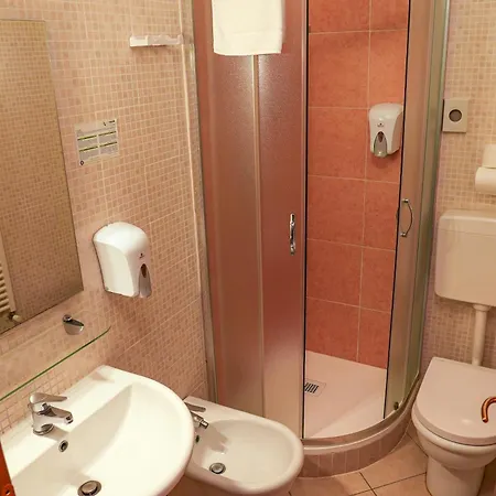Hotel Smart *